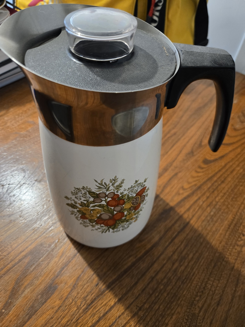Corningware White Thermal Carafe with Fruit Floral Decal and Black Handle10 Cup